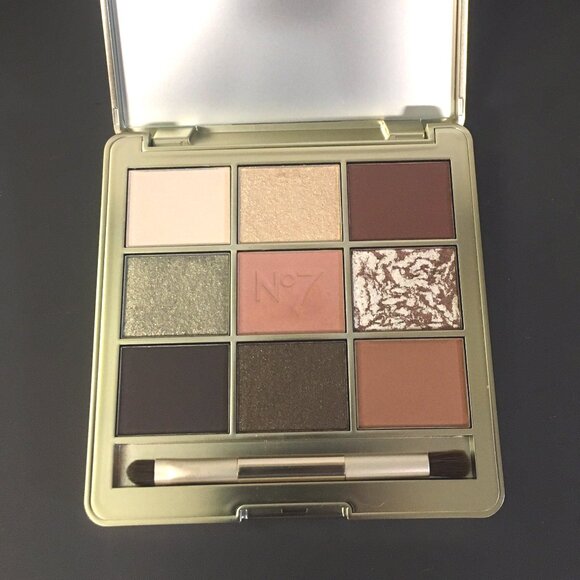 No 7 Other - NEW No 7 Pro Artist - The Backstage Glamor Eye Shadow Palette 12.6g 0.44oz